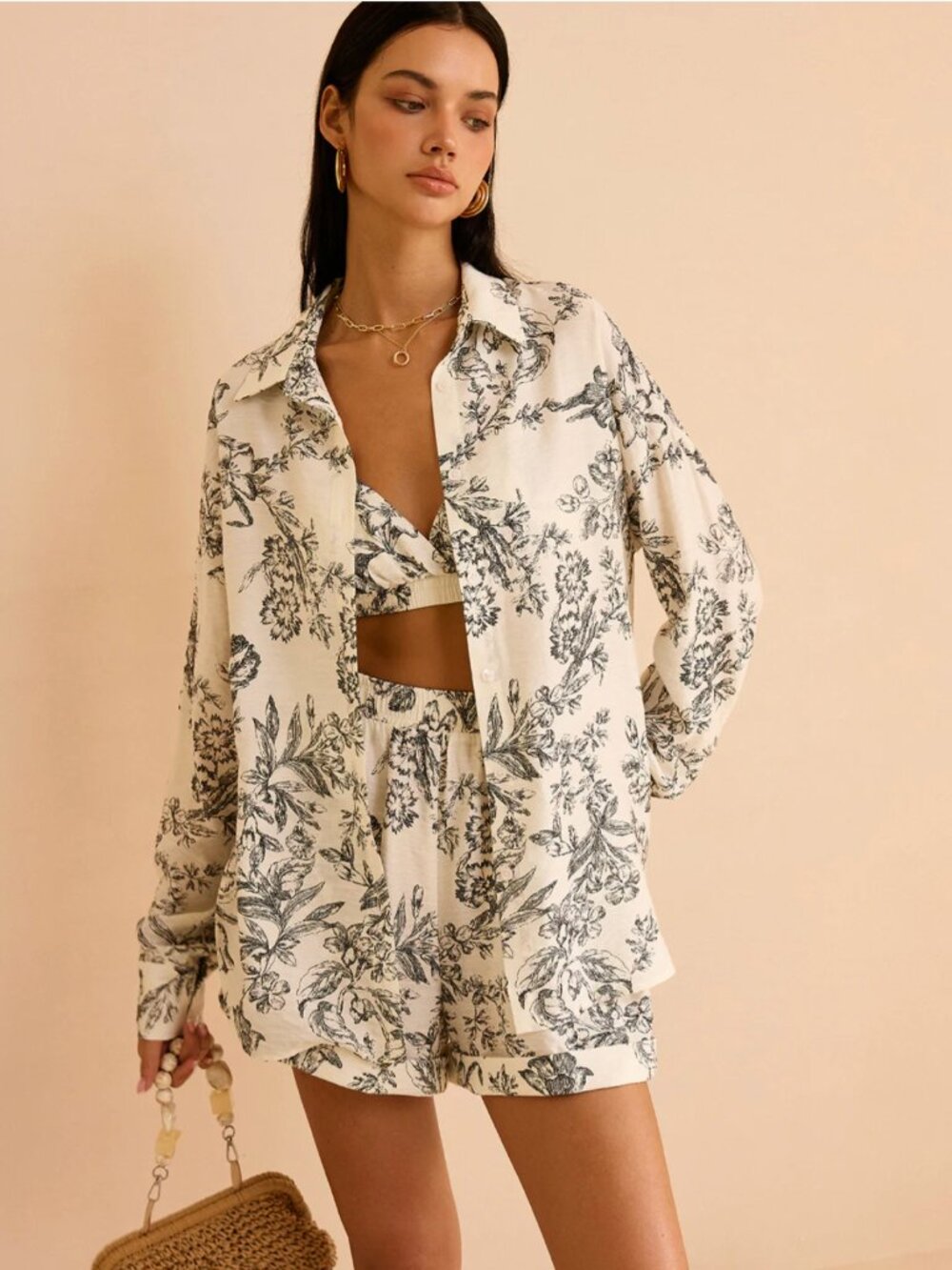 Commense Cream Floral High-Waist Shorts